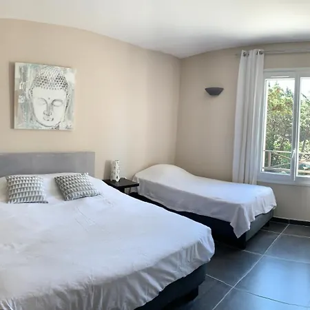 펜션 Des Oliviers *