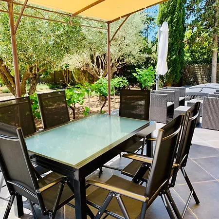 펜션 Des Oliviers *