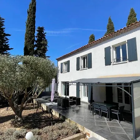 Holiday home Des Oliviers
